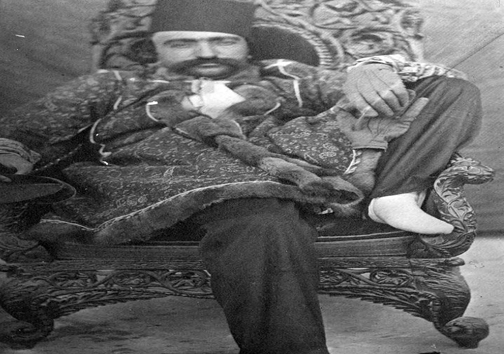 عکس خودمانی ناصرالدین شاه