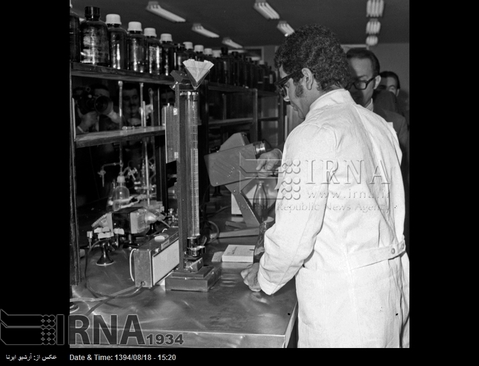 پالایشگاه نفت شیراز با ظرفیت پالایش دو میلیون تن نفت خام در سال و با حضور مقامات کشور افتتاح شد