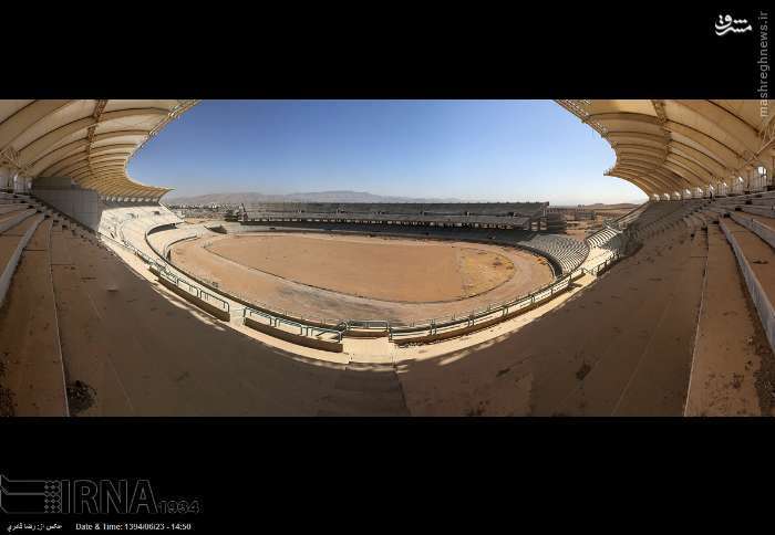  ورزشگاه نیمه کاره میانرود شیراز