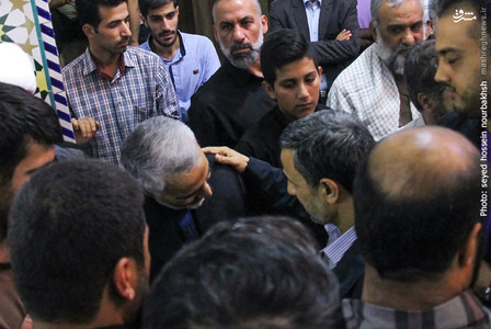 خوش و بش سردار سلیمانی با احمدی‌نژاد/عکس