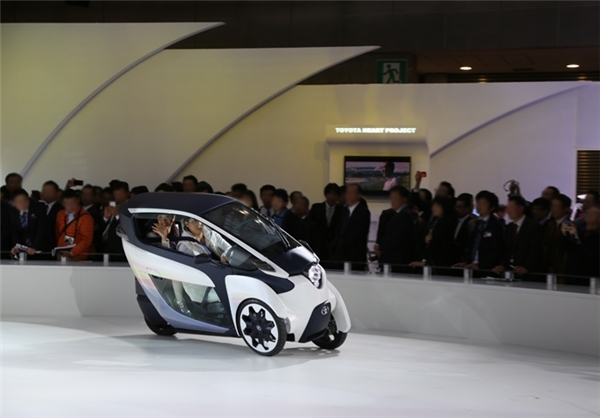 (تصاویر) خودروی سه چرخ تویوتا در راه بازار