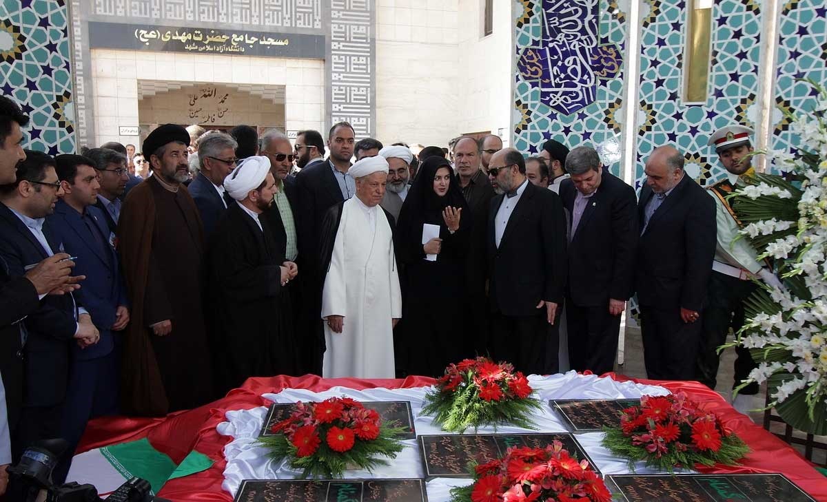 پایگاه تحلیلی خبری نامه نیوز