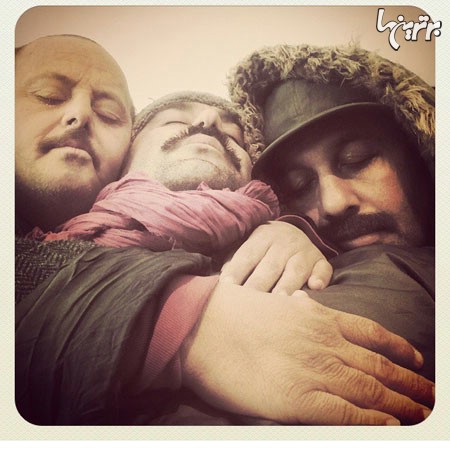 خواب شیرین رضا عطاران و محسن تنابنده در نمایی از فیلم گینس/ عکس