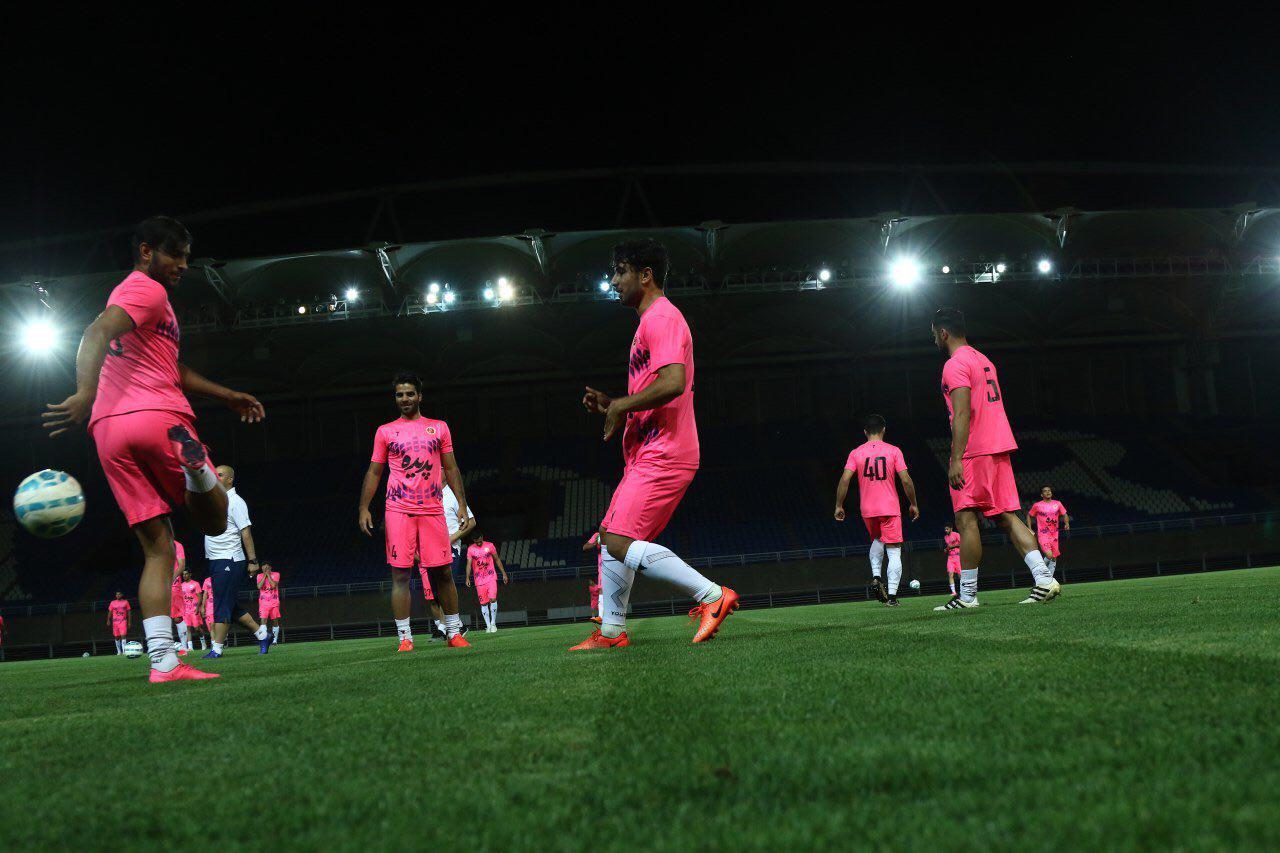 بازشدن درهای زیباترین استادیوم ایران/عکس