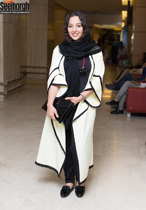  مدل مانتو آناهیتا درگاهی در مرداد 1396 ( اختتامیه جشنواره فیلم شهر )