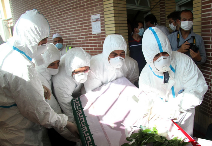 (تصاویر) خاکسپاری جانباختگان منا