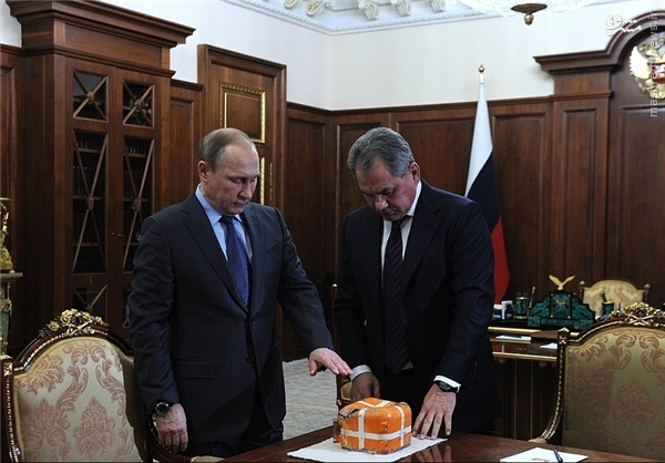 جعبه سیاه جنگنده روسی روی میز پوتین/عکس