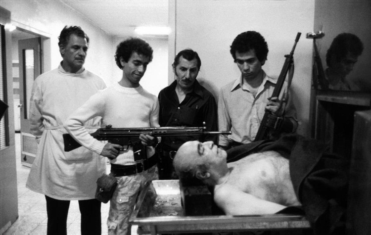 هویدا پس از اعدام/ عکس