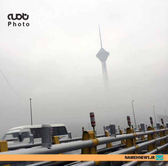 برج میلاد در هوای مه آلود تهران/عکس
