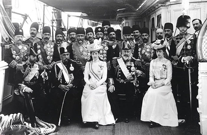 مظفرالدین‌شاه در کشتی شاه ادوارد/عکس