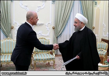 دکتر روحانی در دیدار سفیر جدید رومانی