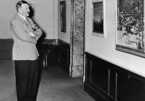 عکس؛ نقاشی‌های هیتلر در تهران