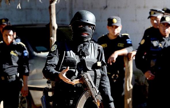 تصاویر : شورش مرگبار زندانیان در گواتمالا