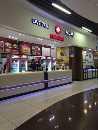 عکس: تجارت جدید علی دایی