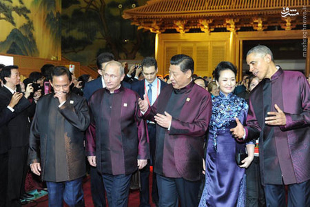 لباس چینی بَرتن اوباما و پوتین/تصاویر