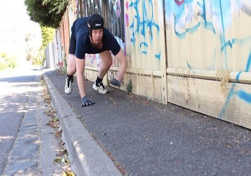 رایج شدن ورزشی عجیب در استرالیا + تصاویر