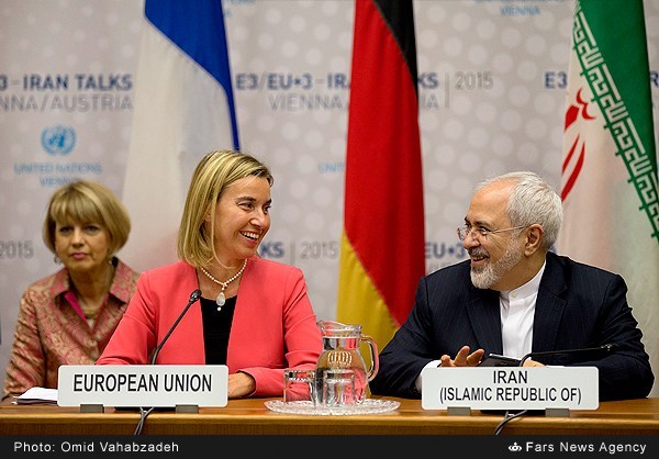 دکتر ظریف به همراه دیگر وزرای خارجی در وین/تصاویر