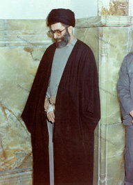 سفر آیت الله‌خامنه ای به شهر مقدس قم در سال 1364 