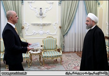 دکتر روحانی در دیدار سفیر جدید رومانی