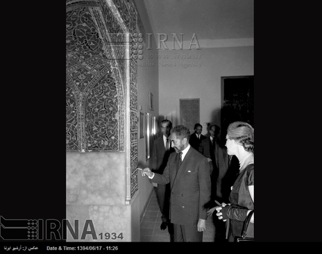 هایل سلاسی امپراتور اتیوپی روز 24 شهریور از موزه ایران باستان بازدید می کند. 