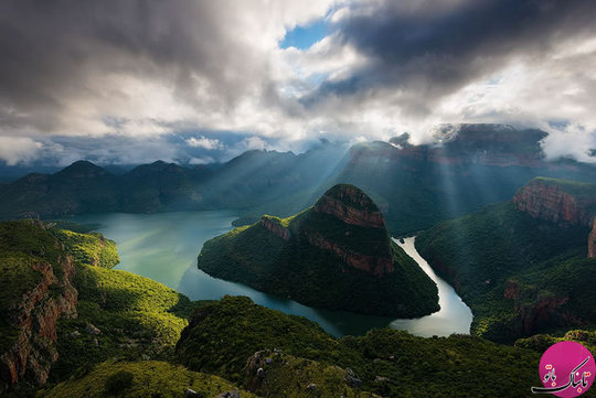 کوههای دراکنزبرگ ،مبومالانگا،جنوب آفریقا