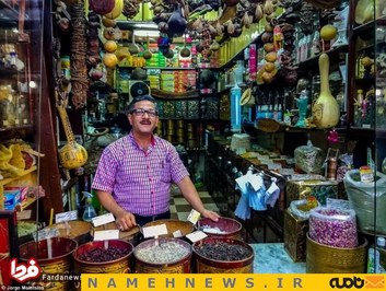 فروش انواع کالاها در بازارهای دمشق رونق دارد.