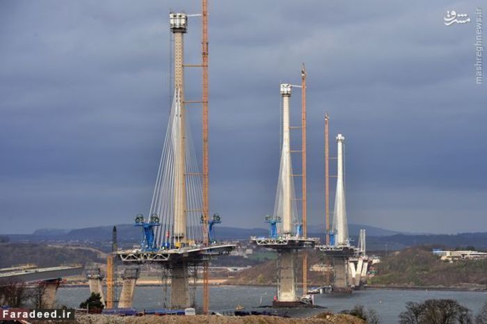 نصب دستشویی در نوک برج/عکس