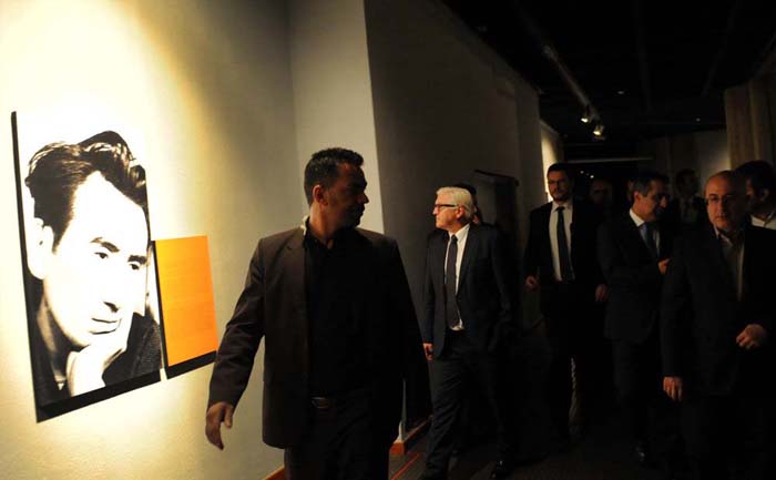 (تصاویر) اشتاین‌مایر در بازار تهران