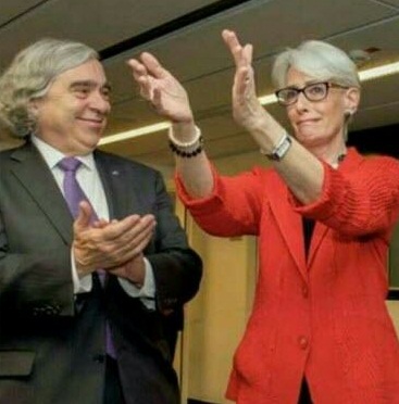 اشك هاي وندی شرمن پس از حصول توافق هسته ای/عکس