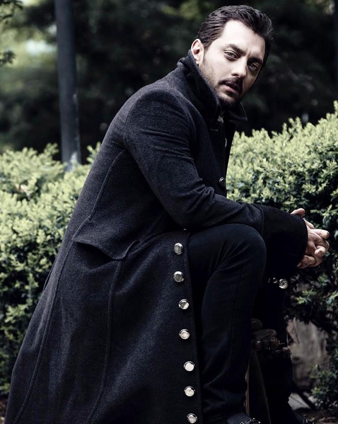 عکسی متفاوت از بهرام رادان