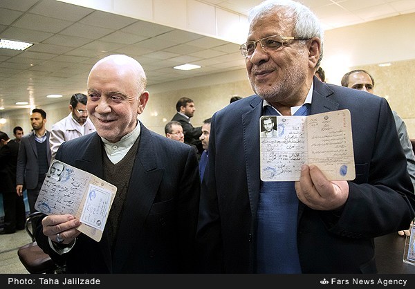 شورش موتلفه ای ها علیه اصولگرایان/ میرسلیم در برابر جمنا و روحانی