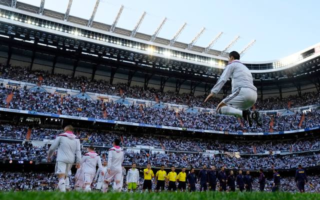 پرش فوق العاده رونالدو در ال کلاسیکو/ عکس