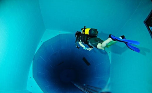 گود ترین استخر اروپایی در جهان+ تصاویر