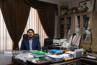 مهرداد بذرپاش، نماینده مجلس نهم که پیش از نمایندگی مدیرعامل سایپا و رییس سازمان جوانان بود، پس از نمایندگی علاوه بر مدیرمسوولی روزنامه وطن امروز،قصد انجام کارهای پژوهشی را دارد. او در مورد علت رای نیاوردن در انتخابات مجلس دهم سکوت کرد.