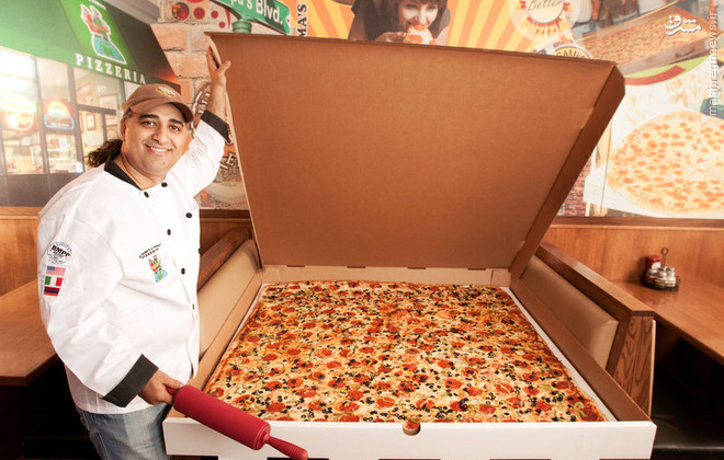 بزرگ ترین پیتزای قابل حمل در جهان/عکس