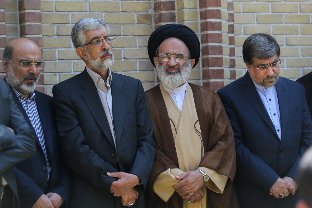 حداد و جنتی در مراسم تشییع پیکر حمید سبزواری/ عکس