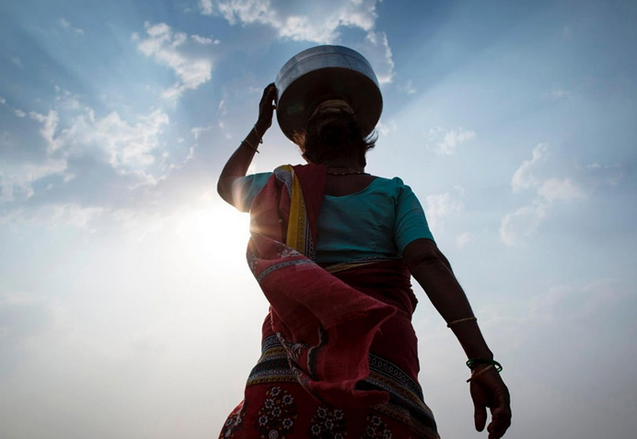 (تصاویر) چندهمسری به خاطر کم‌آبی و خشکسالی