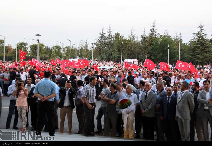 حاشیه‌های تصویری خداحافظی عبدالله گل از کاخ ریاست جمهوری ترکیه