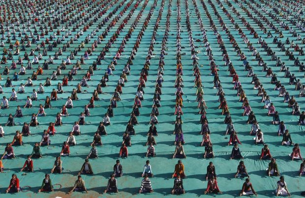 عکس/نظم جالب دانش آموزان هندی