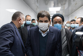 سید محمود دعایی و محمد مخبر رییس ستاد اجرایی فرمان امام(ره) در مراسم رونمایی از بزرگترین بیمارستان سیار کشور