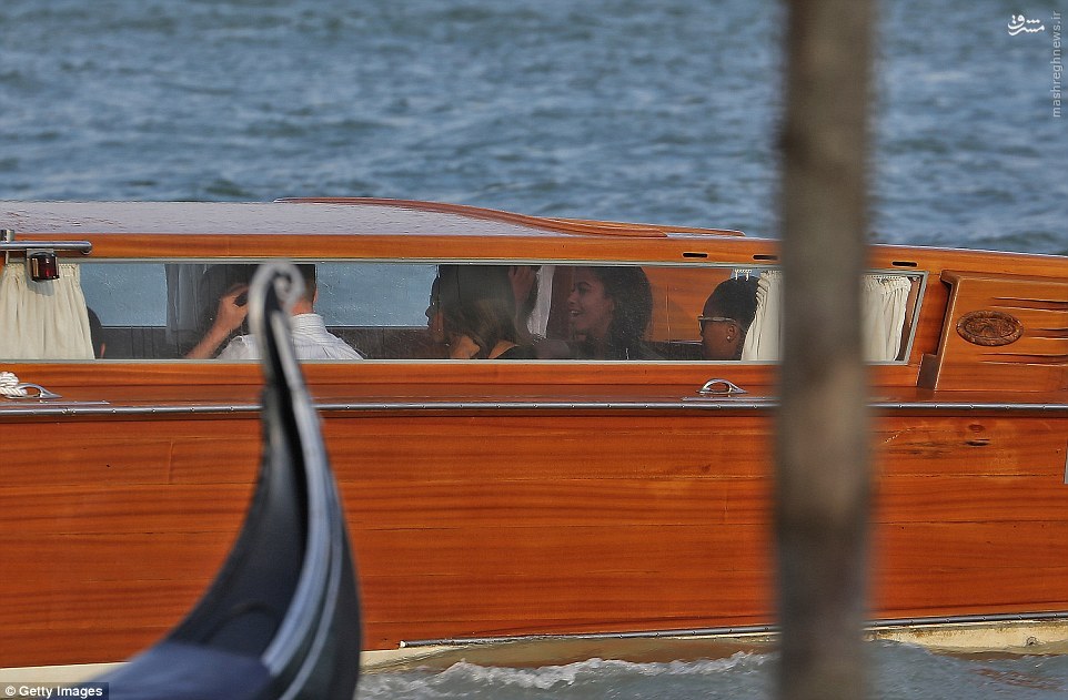 دردسر همسر اوباما برای غواصان + تصاویر