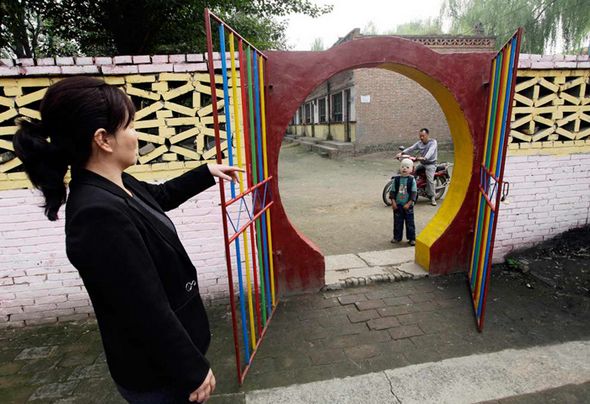 تصاویر : پسر بچه بدون چهره