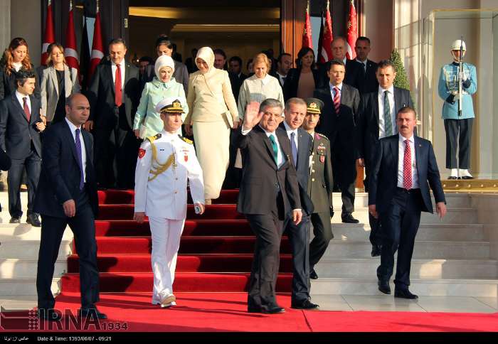 حاشیه‌های تصویری خداحافظی عبدالله گل از کاخ ریاست جمهوری ترکیه