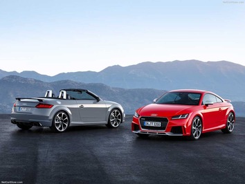 آئودی TT RS/قیمت پایه: 61,000 دلار