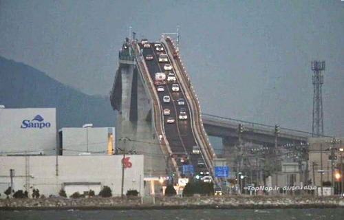 یک پل خیره کننده زیبا در ژاپن +تصاویر