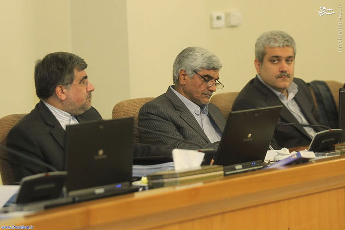 اولین حضور فرهادی در جلسه هیئت دولت/ عکس