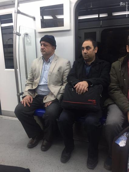 مترو سواری نادر قاضی پور/عکس