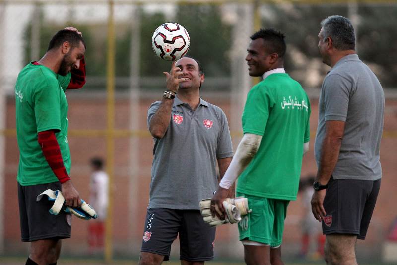 عکس/ شیرین‌کاری مربی جدید پرسپولیس