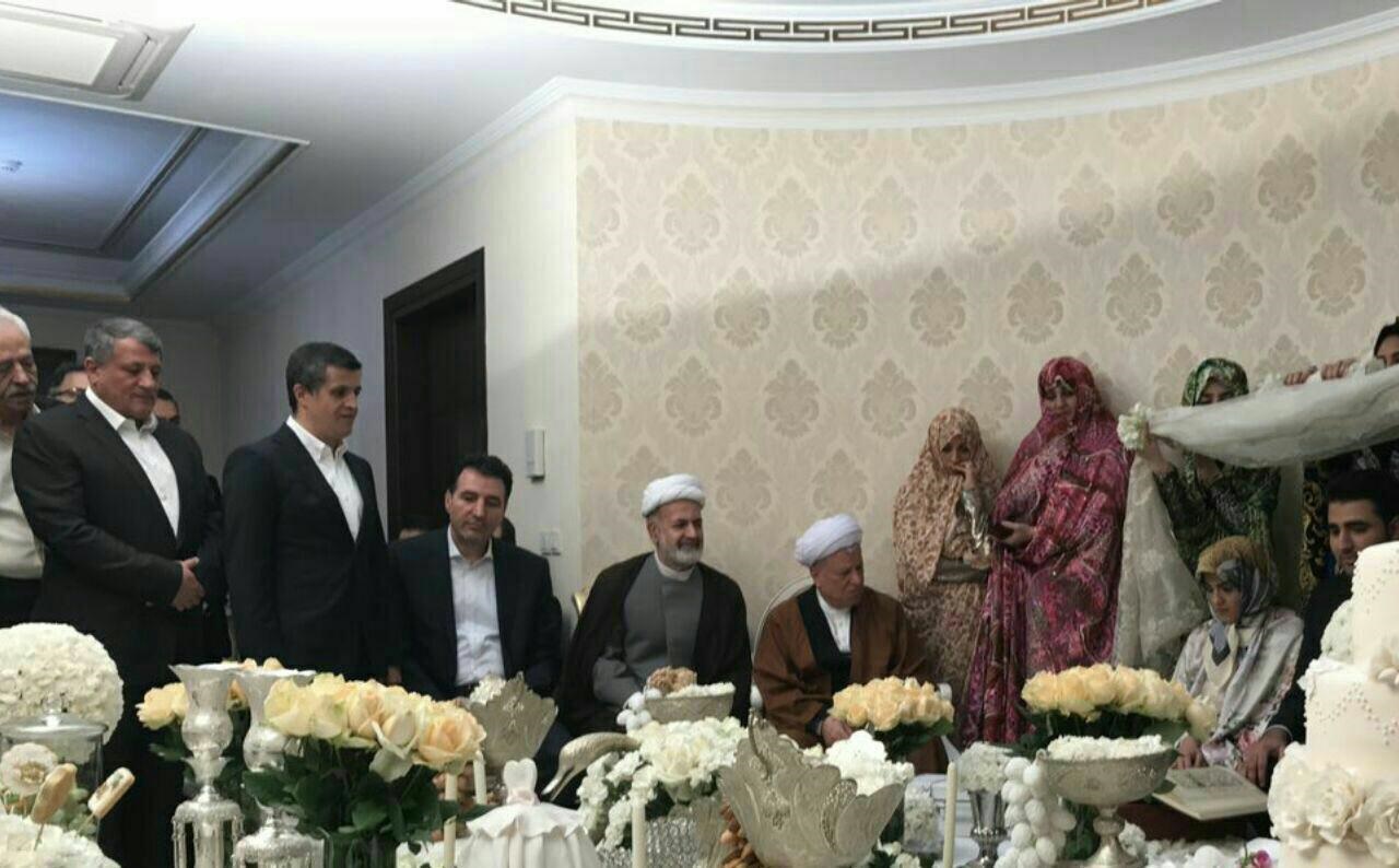 آخرین خطبه عقد آیت الله هاشمی در مراسم عقد دختر یاسر هاشمی/عکس