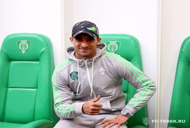 Ù†Ø®Ø³ØªÛŒÙ† Ø¨Ø§Ø²ÛŒÚ©Ù† Ø§ÛŒØ±Ø§Ù†ÛŒ Ù„ÛŒÚ¯ Ø§Ø³Ú©Ø§ØªÙ„Ù†Ø¯ Ø¯Ø± Ø³Ù„ØªÛŒÚ© ØªÙˆÙ¾ Ù…ÛŒâ€ŒØ²Ù†Ø¯+Ø¹Ú©Ø³